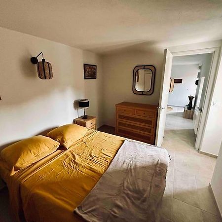 Charmant Petit Appartement Place De L Eglise Piana  Kültér fotó